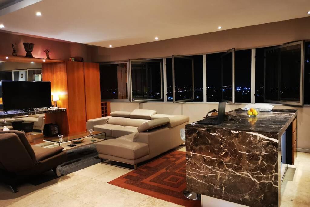 1507-Amazing Views & Unique Joburg Cbd Luxury Daire Johannesburg Dış mekan fotoğraf